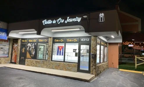 Castillo de Oro Jewelry business photo