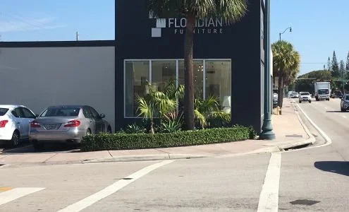 Floridian Furniture Co business photo